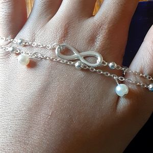Ball rap around swirly anklet